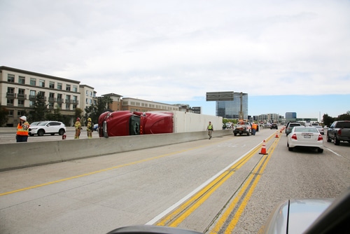 Semi Truck Accident Lawyer Discusses Unsecured Load Accidents in N.Y